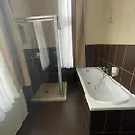 Jókai 3*