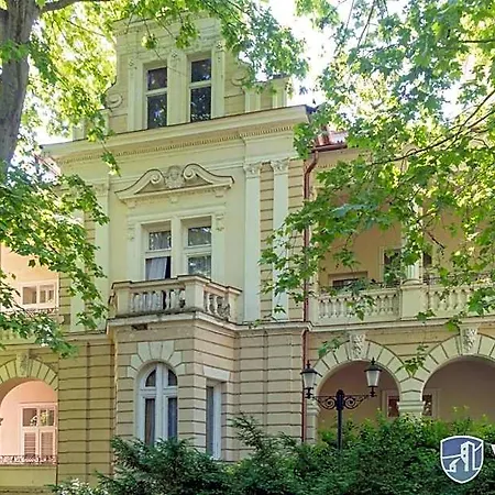Jokai Bed & Breakfast Siófok