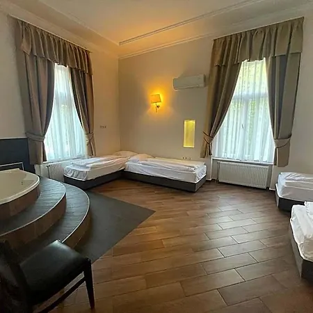 Jokai Bed & Breakfast Siófok