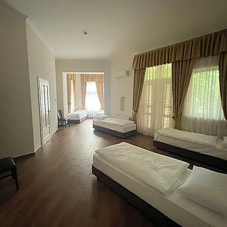 Bed & Breakfast Jokai Siófok